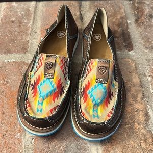 Brand new Ariat slip on women’s cruisers.